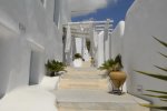 Harmony Boutique - Mykonos Hotel with a jacuzzi