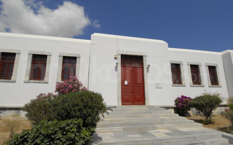 Archaeological Museum - _MYK1735 - Mykonos, Greece