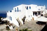 Irida Furnished Apartments - Mykonos Rooms & Apartments with a swimming pool