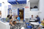 Central Cafe - Mykonos Cafe serving breakfast