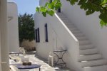 Angela's Rooms and Apartments - Mykonos Rooms & Apartments with a garden area