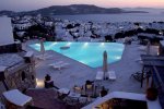 Vencia Boutique Hotel - Mykonos Hotel with a sun lounge