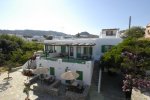 Esperides Apartments & Studios - Mykonos Rooms & Apartments with a garden area